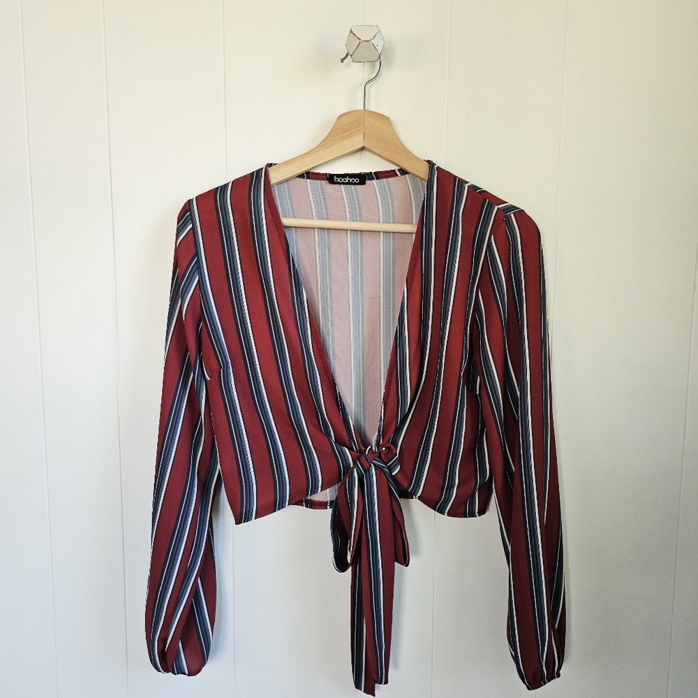 ☆ BOOHOO Striped Tie-Front Blouse
